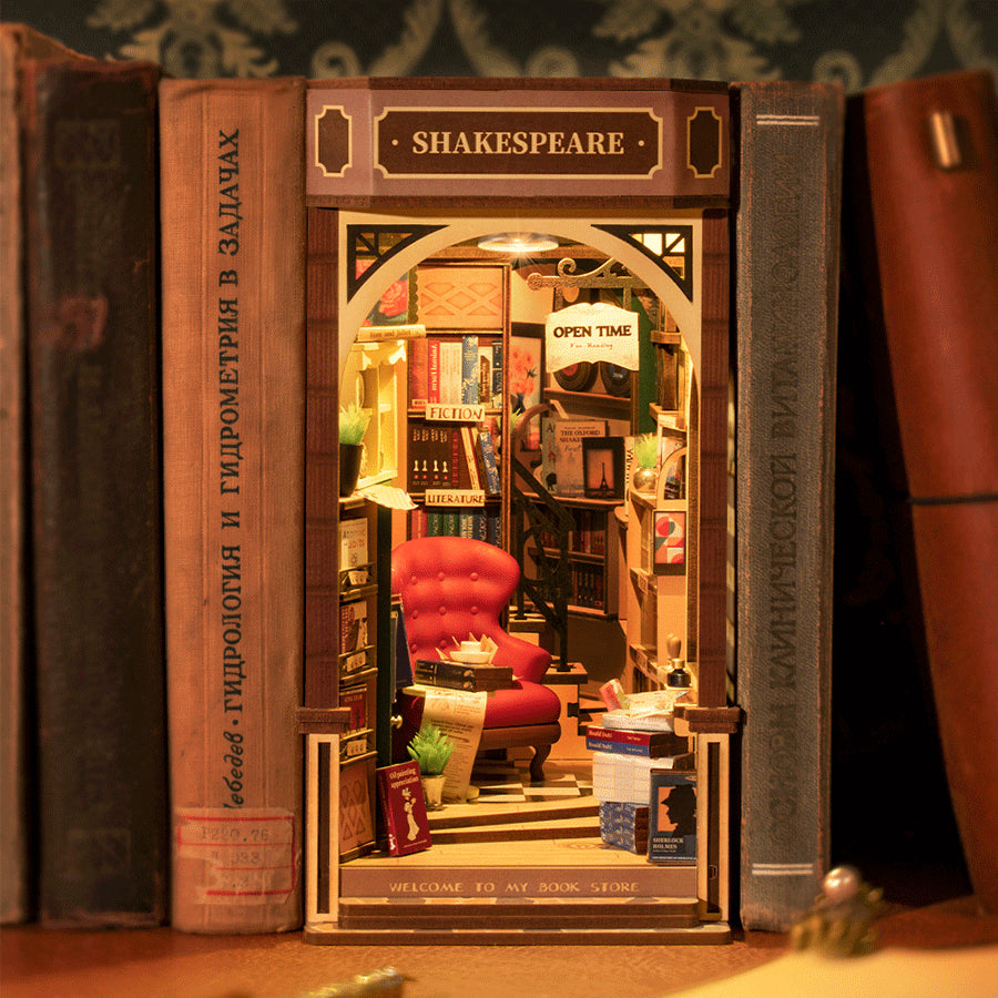 DIY Book Nook Bookstore - Robotime