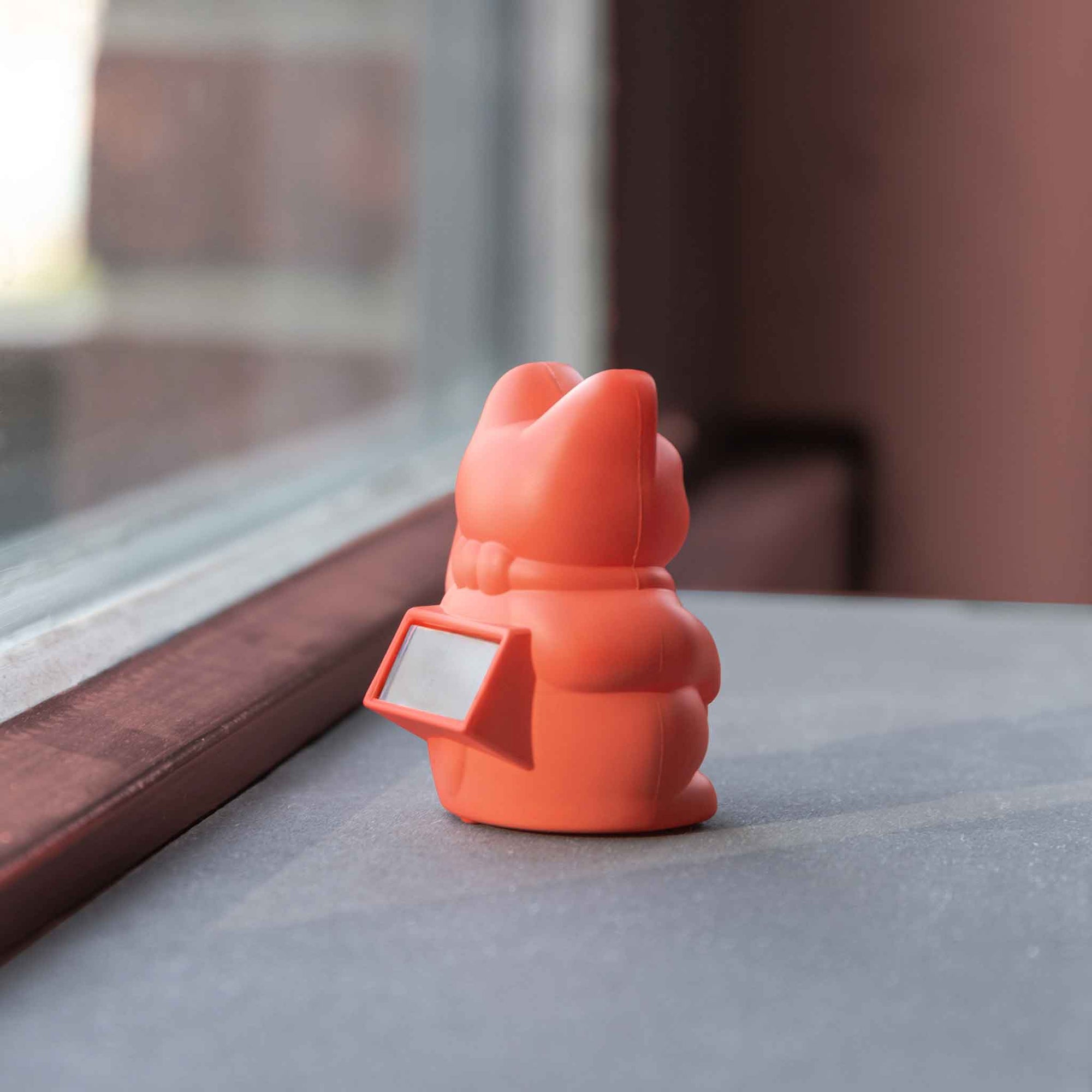 Lucky Cat Solar - Donkey