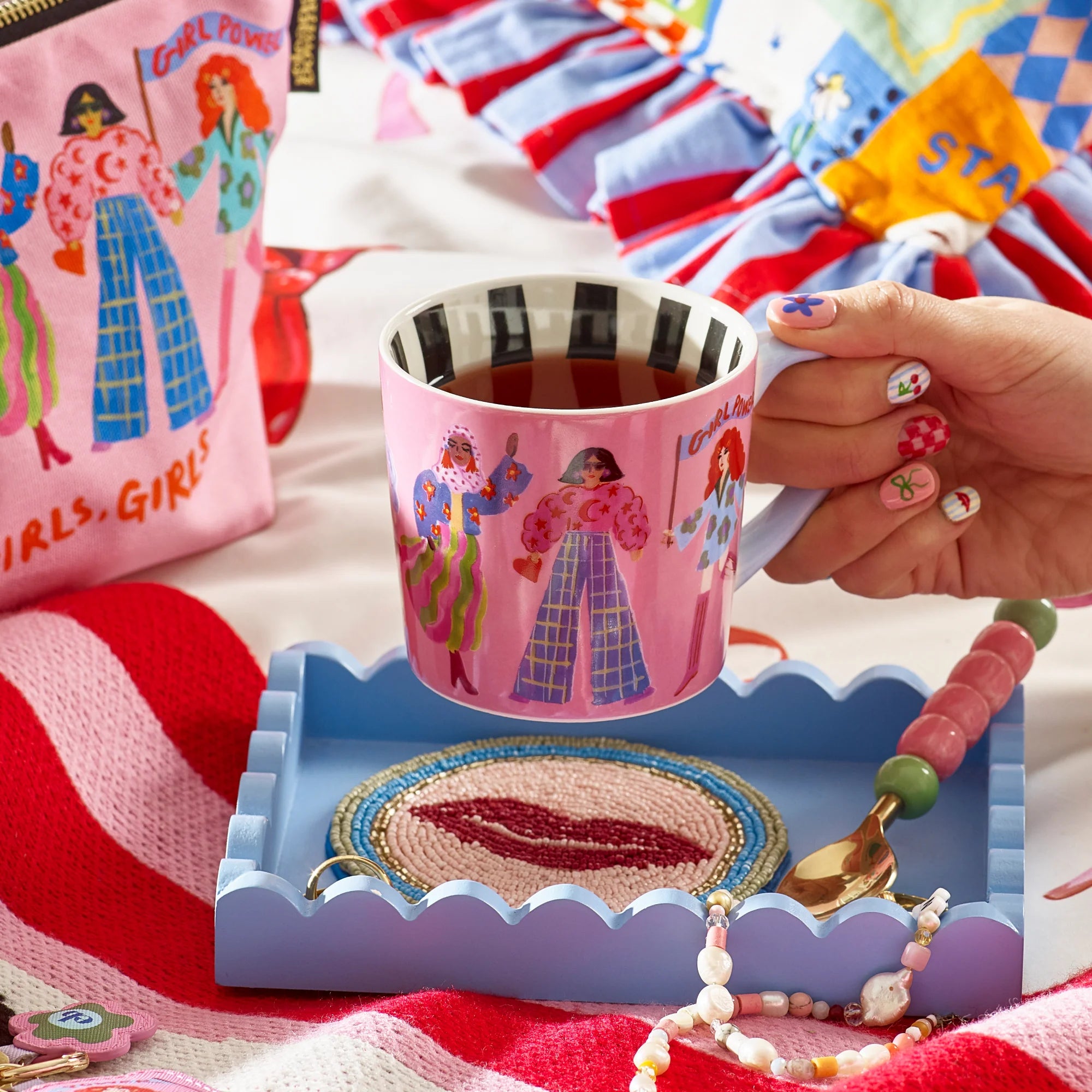 Mok Girls Rule - Eleanor Bowmer