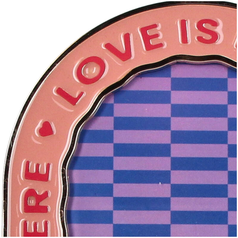 Photo frame Love is Here – Kersten