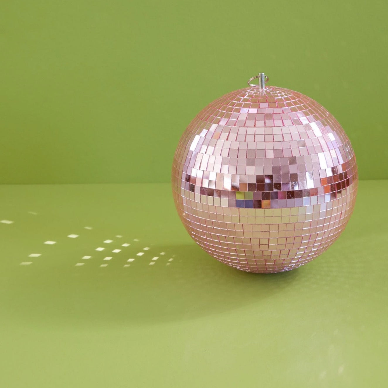 Disco Ball Pink Large - Rice