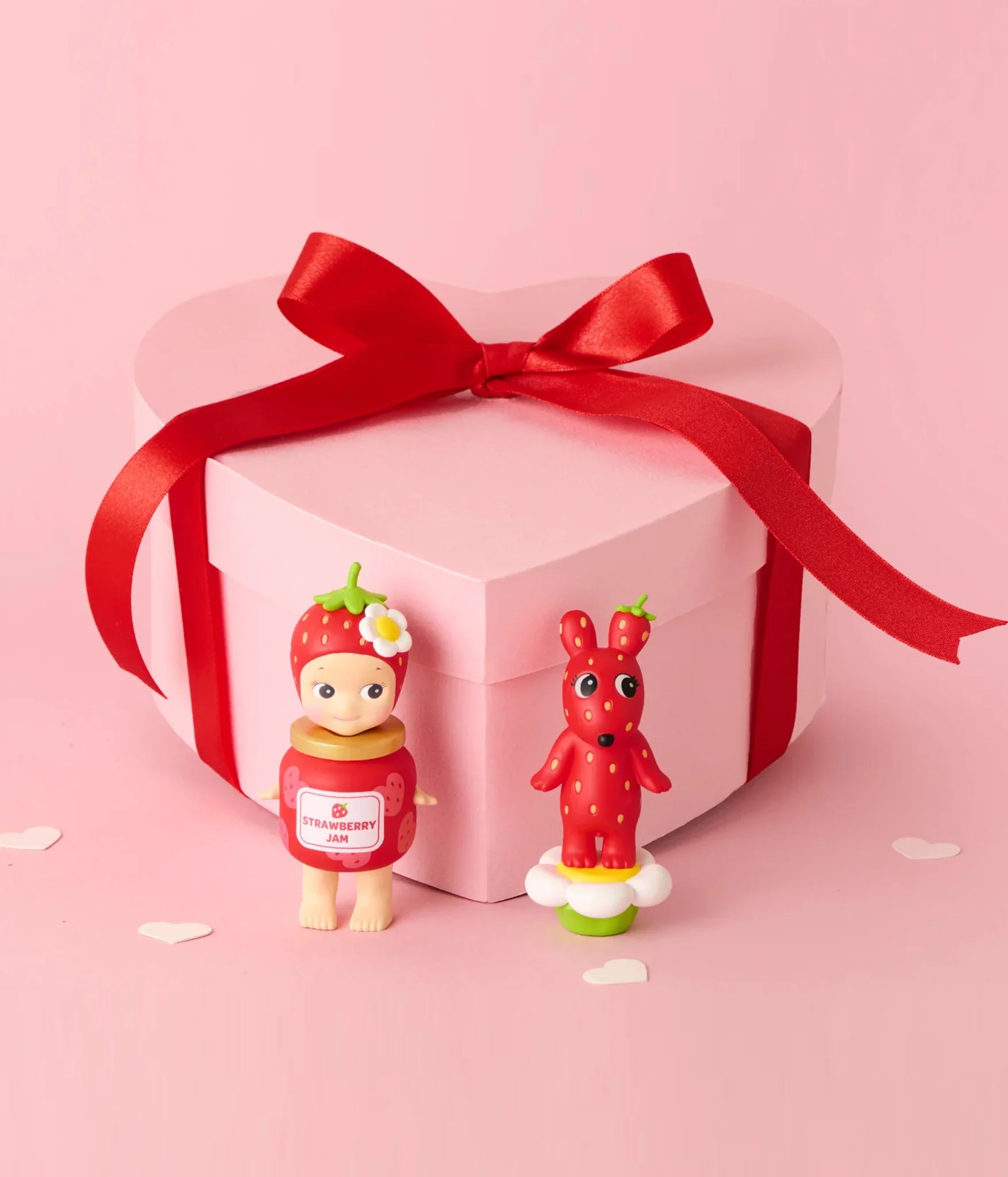 Collectible Strawberry Love - Sonny Angel