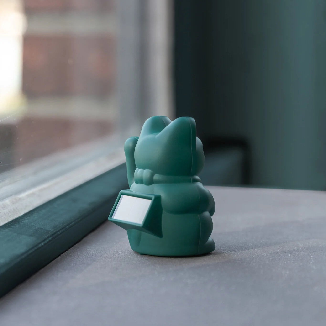 Lucky Cat Solar - Donkey