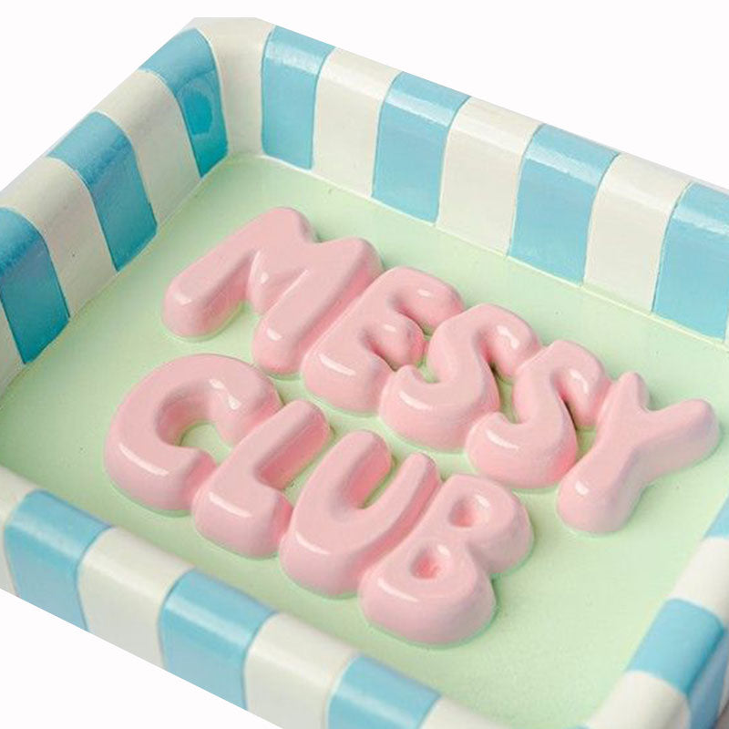 Schaaltje Messy Club - Blogo