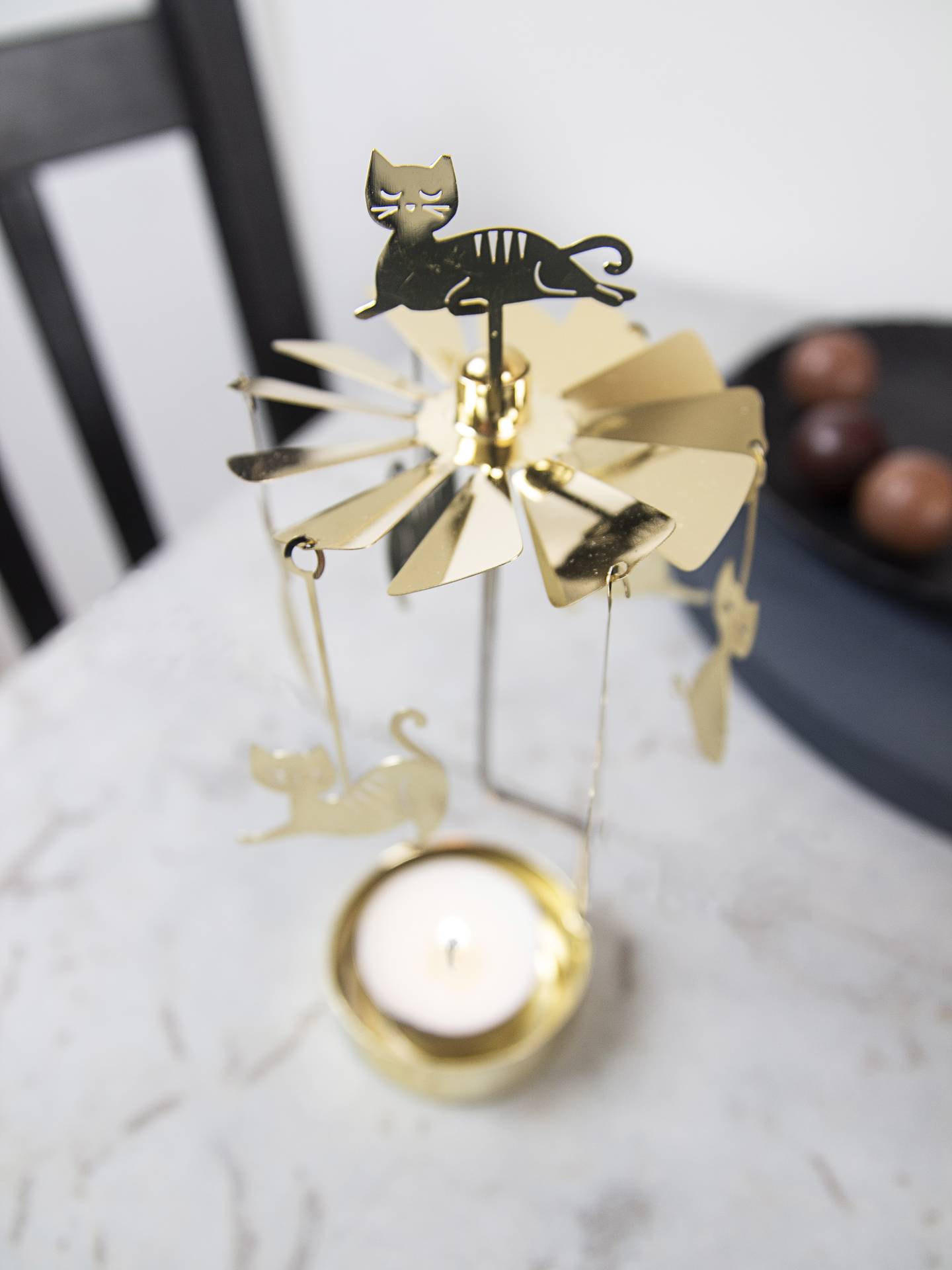 Rotating Tea Light Holder Cat Gold - Pluto