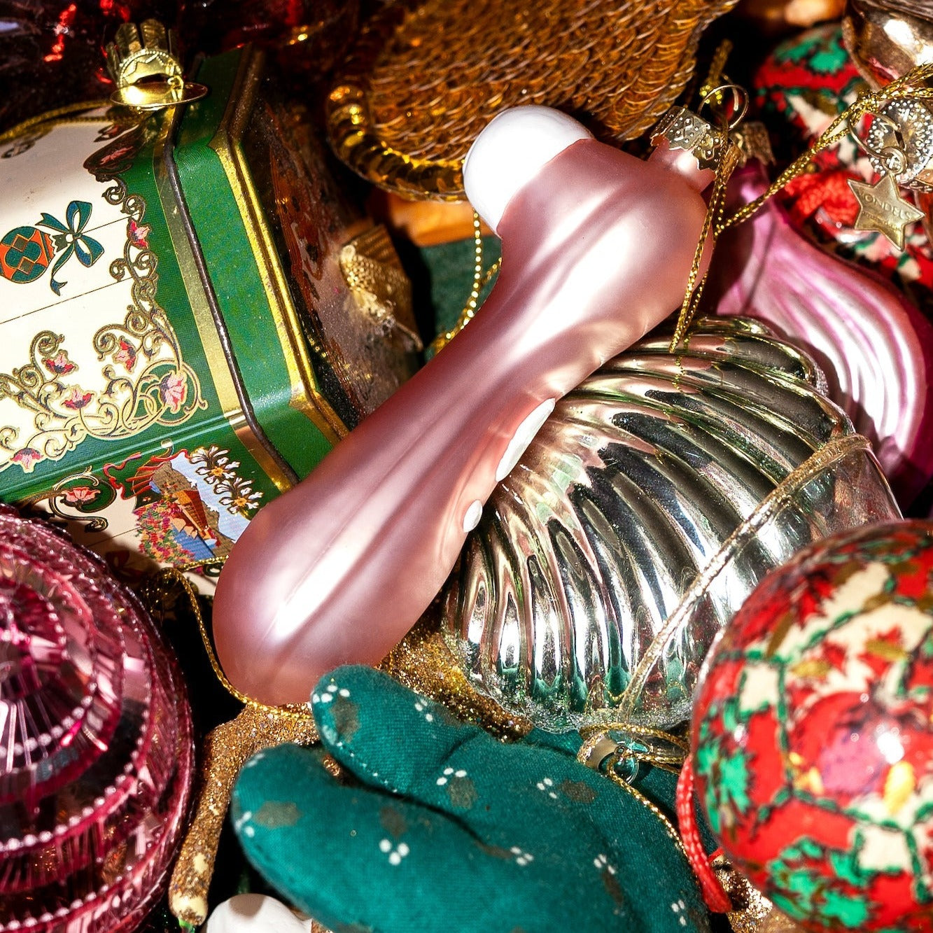 Kerst Ornament Sattie | Kerstbal Kersthanger Kerstboomdecoratie