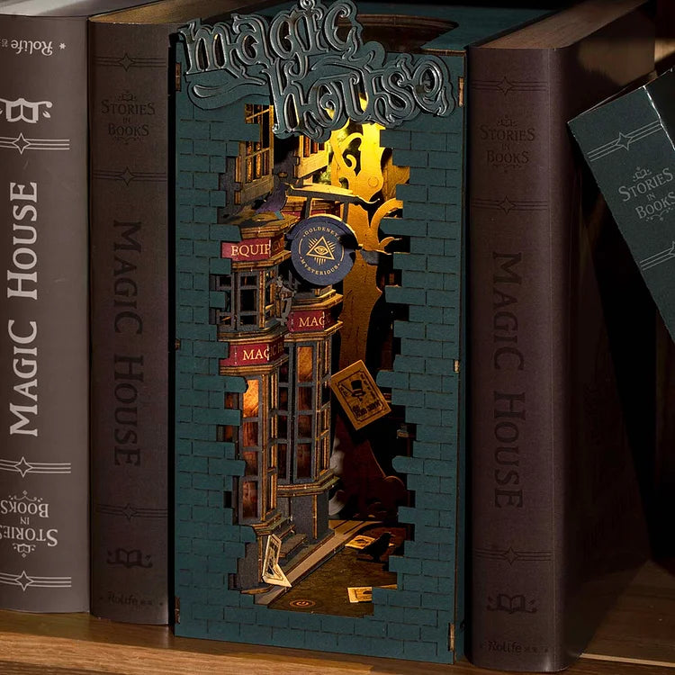 DIY Miniature House Magic House Book Nook - Robotime