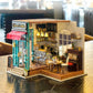 DIY Miniatuurhuis Simon's Coffeehouse - Robotime
